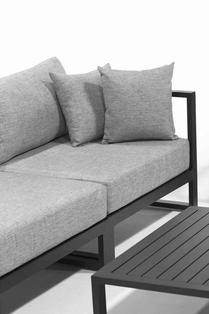 Stylish Garden Furniture Set MATTEO arteliadesign.co.uk